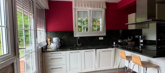 4 bedrooms House in Alava, Spain No. 191218 9