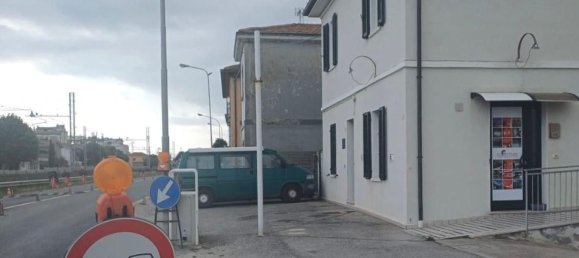 Garaje en Fano, Italy 15 m² No. 276097 6