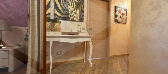 4-salle Appartement à San Salvo, Italy No. 20462 12