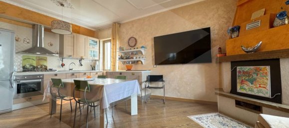 4-salle Appartement à San Salvo, Italy No. 20462 5