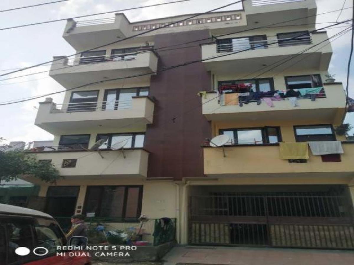 3 bedrooms House in Ghaziabad, India No. 3040