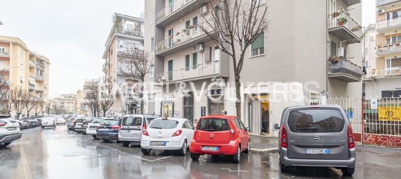 2-Zimmer Gewerbliche Immobilie in Rome, Italy, Nr. 64711 15