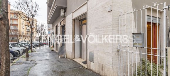 2-Zimmer Gewerbliche Immobilie in Rome, Italy, Nr. 64711 14