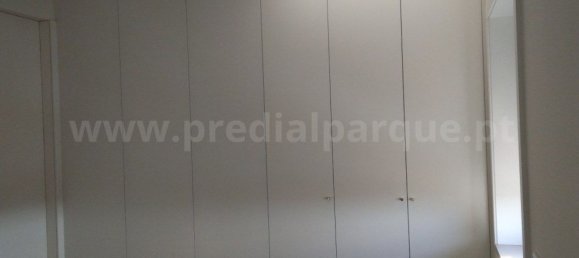 4 Schlafzimmer Wohnung in Porto, Portugal, Nr. 78898 13