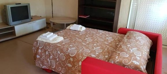 5-salle Appartement à Syracuse, Italy No. 250571 9