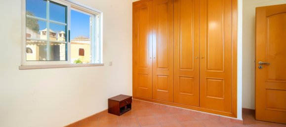 Casa de 3 dormitorios en Albufeira, Portugal No. 123755 22