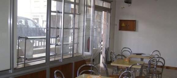 Gewerbliche Immobilie in Ourem, Portugal 129m², Nr. 76105 4