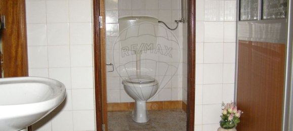 Gewerbliche Immobilie in Ourem, Portugal 129m², Nr. 76105 11