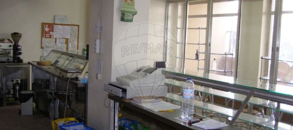 Gewerbliche Immobilie in Ourem, Portugal 129m², Nr. 76105 5