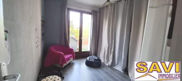 Casa de 5 dormitorios en Dordives, France No. 159151 11