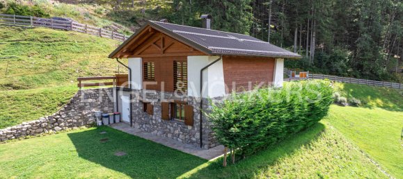 3 bedrooms House in Bedollo, Italy No. 281467 2