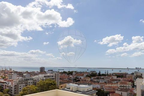 4 bedrooms Apartment in Setubal, Portugal No. 337215