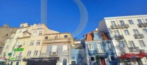 208m² Building in Lisbon, Portugal No. 102629 2