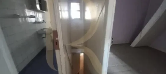 208m² Building in Lisbon, Portugal No. 102629 34