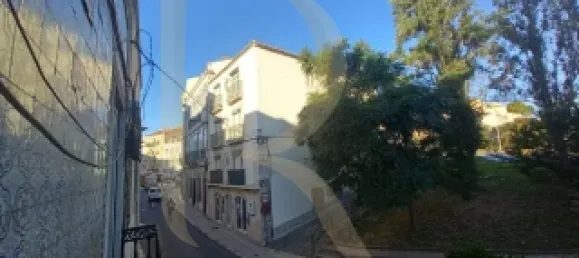 208m² Building in Lisbon, Portugal No. 102629 7