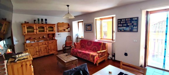 Apartamento de 4 dormitorios en Netro, Italy No. 327436 5