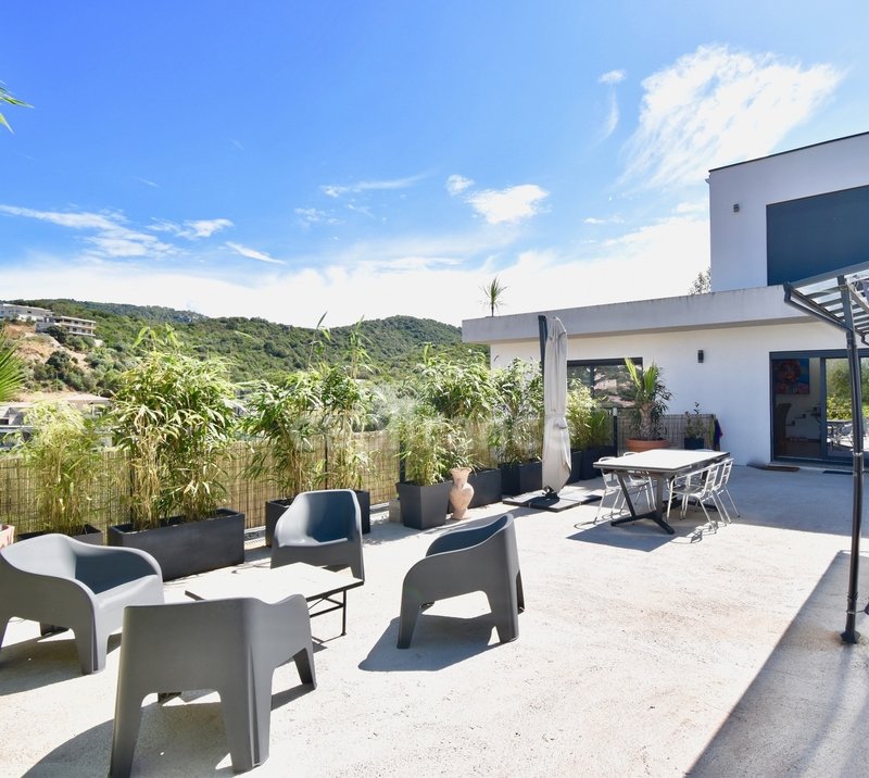 4 Schlafzimmer Villa in Pietrosella, France, Nr. 231062