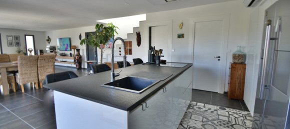 4 Schlafzimmer Villa in Pietrosella, France, Nr. 231062 7