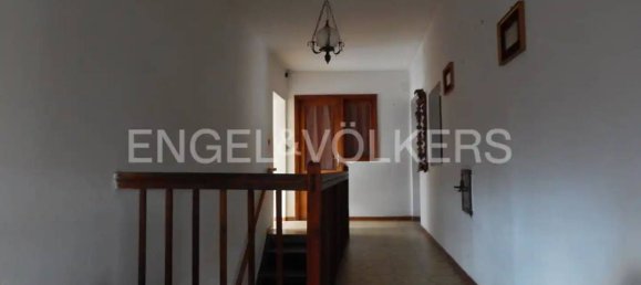 3 bedrooms Apartment in Mezzana, Italy No. 107029 4