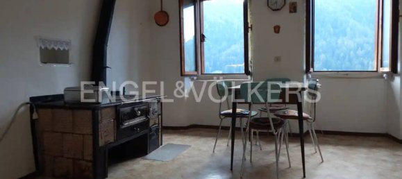 3 bedrooms Apartment in Mezzana, Italy No. 107029 5