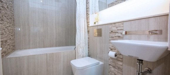 3 bedrooms Apartment in Downtown Dubai (Downtown Burj Dubai), UAE No. 353 20