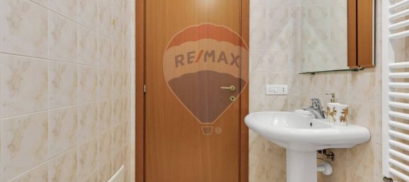 1 bedroom Apartment in Milan, Italy No. 270489 10