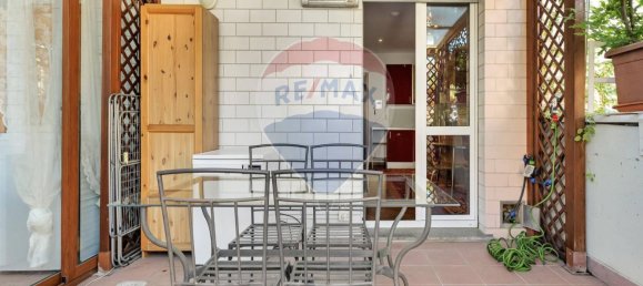 1 bedroom Apartment in Milan, Italy No. 270489 2