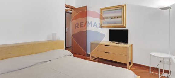 1 bedroom Apartment in Milan, Italy No. 270489 5