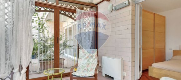 1 bedroom Apartment in Milan, Italy No. 270489 8