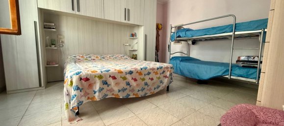 2 bedrooms Apartment in Piombino, Italy No. 372245 8