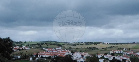 3 bedrooms House in Borba, Portugal No. 25277 14