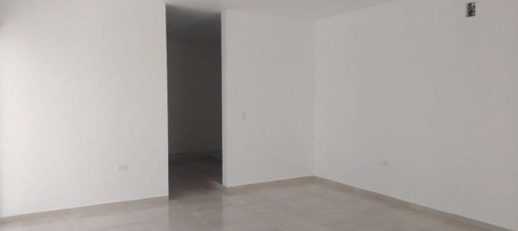 3 bedrooms House in Merida, Mexico No. 175304 2