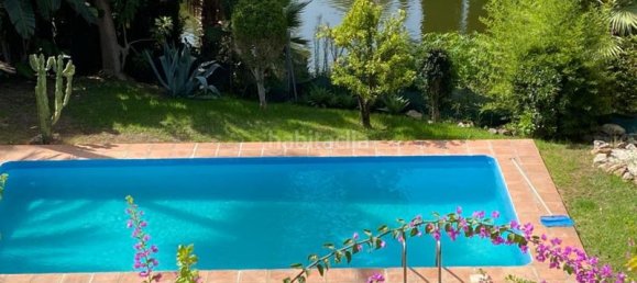 4 bedrooms Villa in Marbella, Spain No. 29094 9