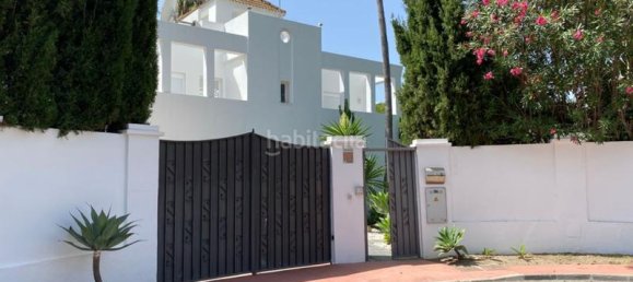 4 bedrooms Villa in Marbella, Spain No. 29094 22