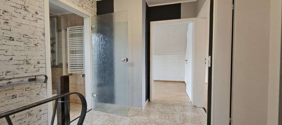 Casa de 3 dormitorios en Alzey-Worms, Germany No. 146720 21