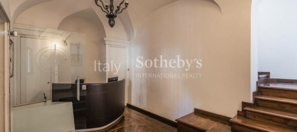 4 bedrooms Villa in Rome, Italy No. 85333 5