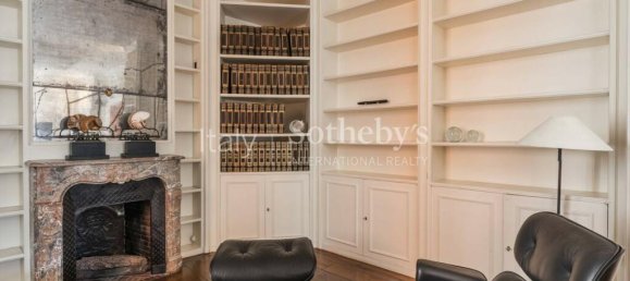 4 bedrooms Villa in Rome, Italy No. 85333 12