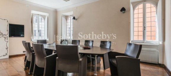 4 bedrooms Villa in Rome, Italy No. 85333 6