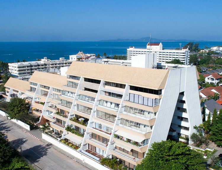 2 bedrooms Condo in Pattaya, Thailand No. 73165