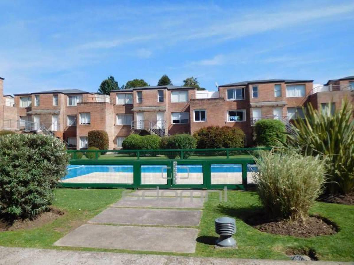 2 bedrooms Apartment in Pilar, Argentina No. 5238