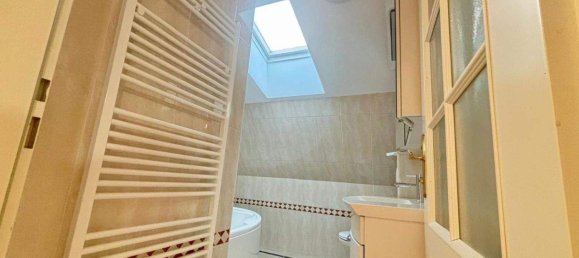 4 rooms House in Ottakring, Austria No. 220343 24