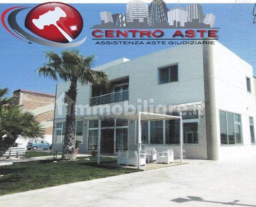 5 bedrooms Apartment in Trinitapoli, Italy No. 218732