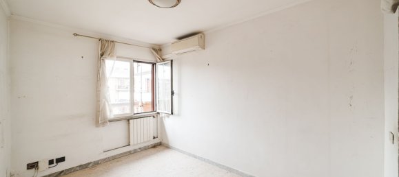 3 rooms Apartment in Rome, Italy No. 190568 13