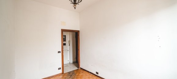 3 rooms Apartment in Rome, Italy No. 190568 5