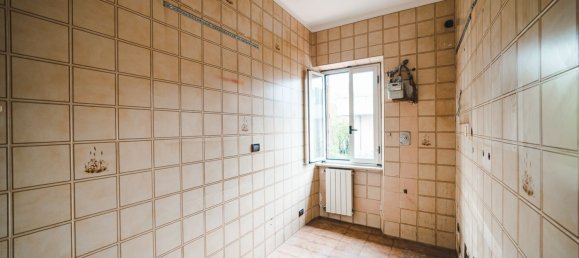 3 rooms Apartment in Rome, Italy No. 190568 22