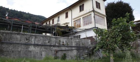 500m² Commercial property in Ghiffa, Italy No. 322728 10