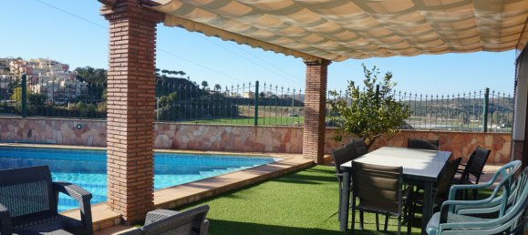 3 غرف نوم فيلا في Torre del Mar, Spain رقم 54137 65