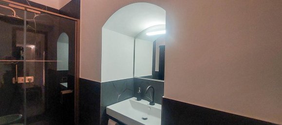 2 rooms Apartment in Florence, Italy No. 49485 11