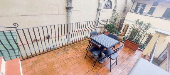 2 rooms Apartment in Florence, Italy No. 49485 14
