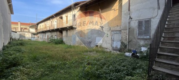 5 rooms House in Casorezzo, Italy No. 308695 6